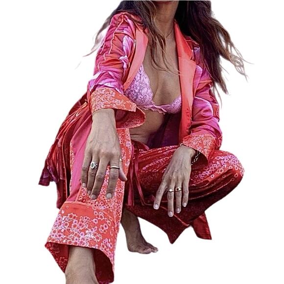 We Are HAH Other - We Are HAH HAHT Eco PJ Set Pink Satin Floral Pajamas Womens Plus Size XXL